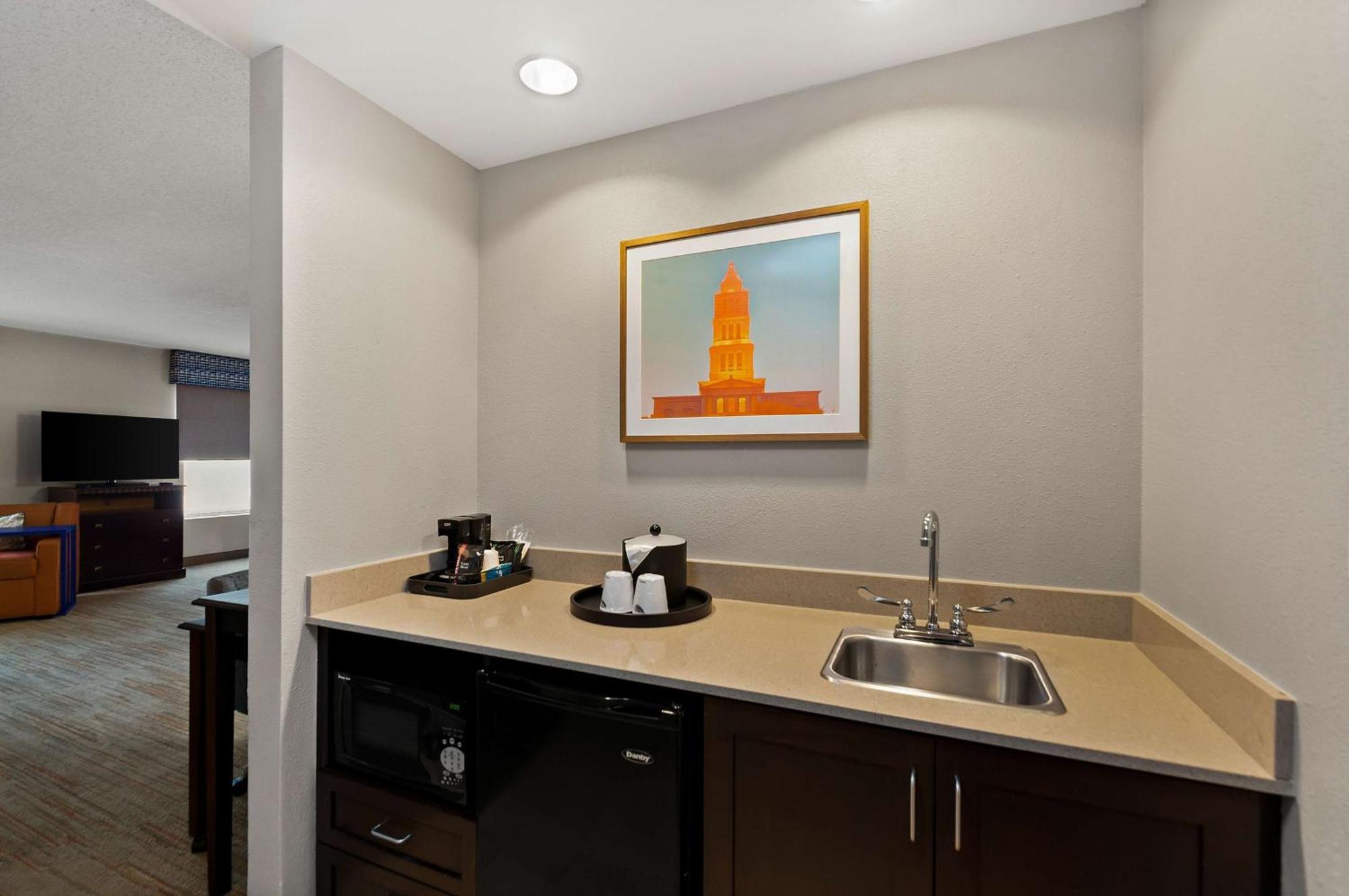 Hampton Inn & Suites Fort Belvoir Alexandria South Екстер'єр фото
