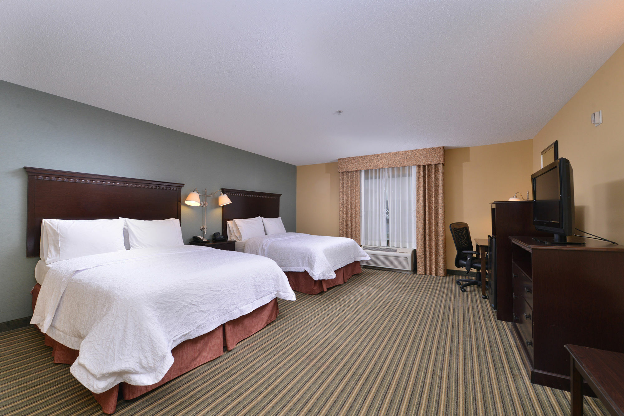 Hampton Inn & Suites Fort Belvoir Alexandria South Екстер'єр фото